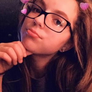 Meet your Posher, Ivy